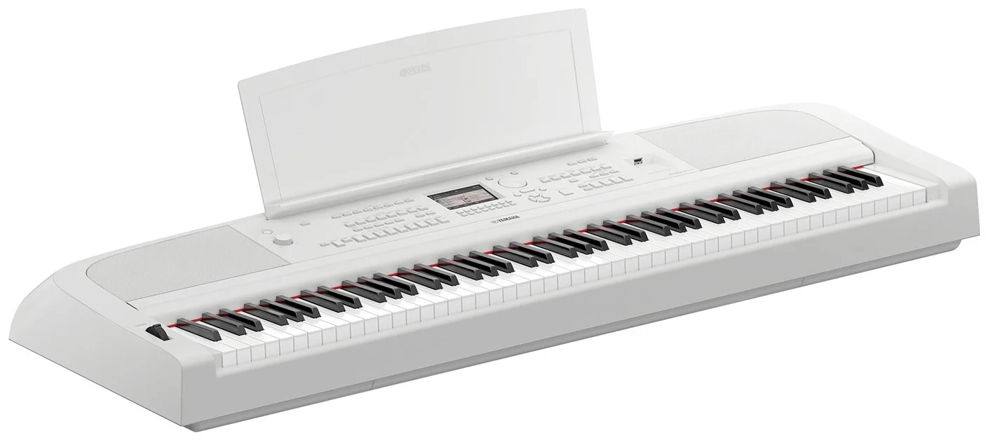 Цифровое пианино Yamaha DGX-670, белое